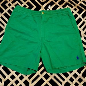 Ralph Lauren medium stretch classic fit green shorts